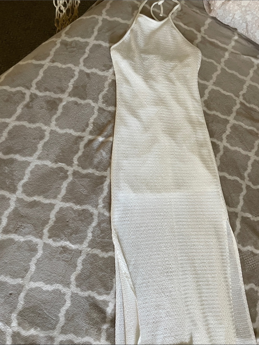 Forever 21 Ivory Textured Halter Maxi Dress